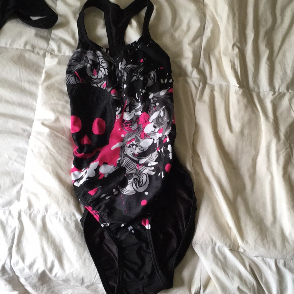 Women’s Racing Speedo Sz 28